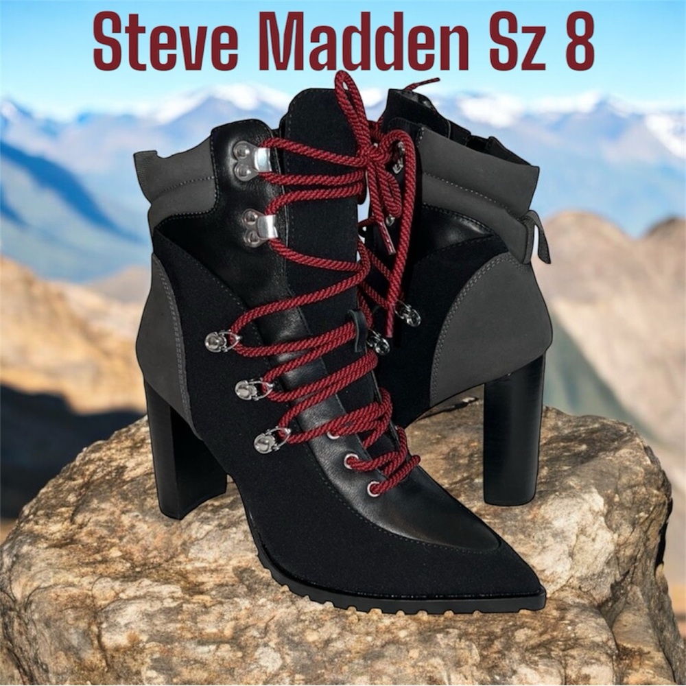 Steve Madden Lace Up Boots Size 8 NWT